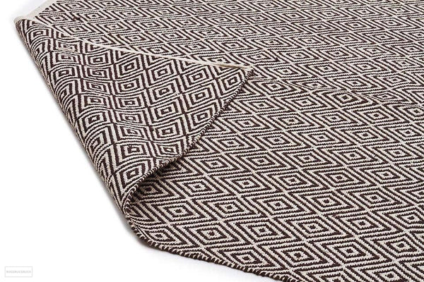 Habitat Diamond Pattern Rug - Chocolate - FLATWEAVE