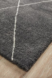 Broadway Jasmine Diamond Charcoal Rug - MODERN
