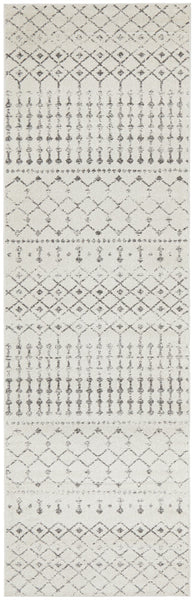 Chrome Elsa Silver Runner Rug