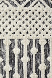 Levi Emma Ivory Black Rug - MODERN