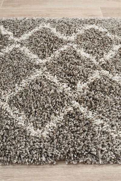 Saffron 11 Grey Runner Rug - MODERN