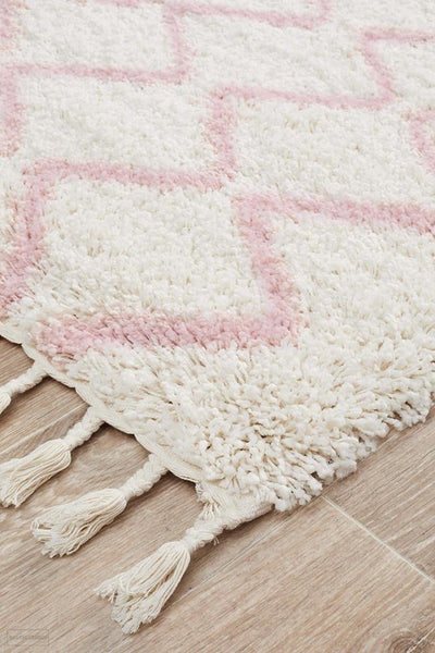 Saffron 11 Pink Runner Rug - MODERN