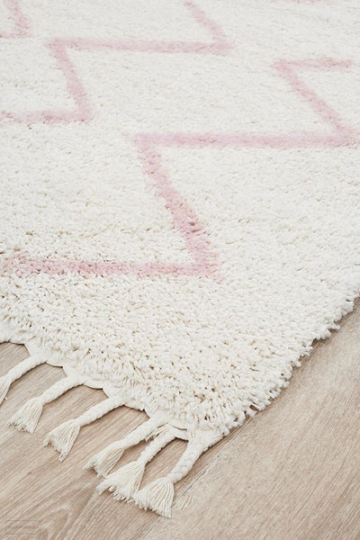 Saffron 11 Pink Rug - MODERN