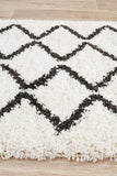 Saffron 11 White Runner Rug - MODERN