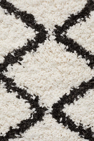 Saffron 11 White Runner Rug - MODERN