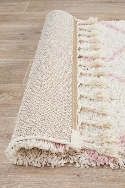 Saffron 22 Pink Runner Rug - MODERN