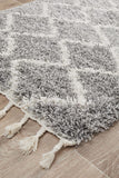 Saffron 22 Silver Runner Rug - MODERN