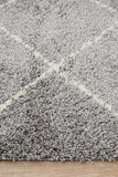 Saffron 22 Silver Rug - MODERN