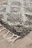Saffron 33 Grey Runner Rug - MODERN