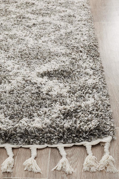 Saffron 33 Grey Runner Rug - MODERN