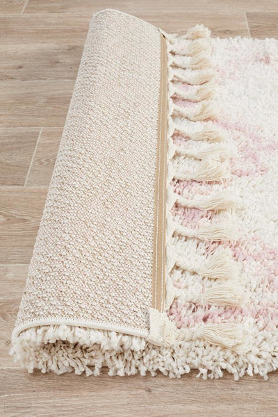 Saffron 33 Pink Runner Rug - MODERN