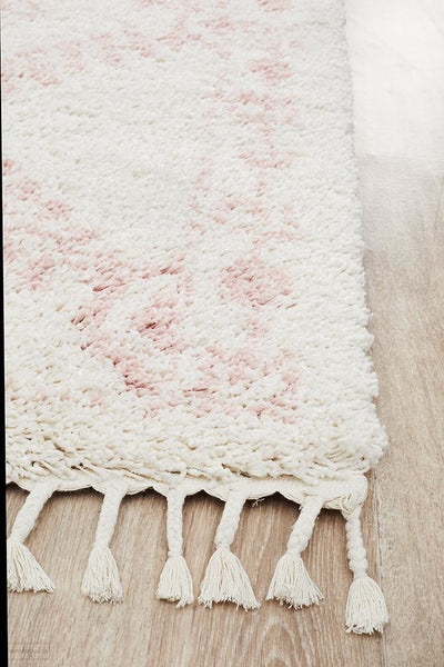 Saffron 33 Pink Rug - MODERN