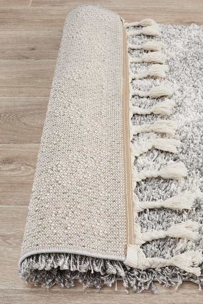 Saffron 33 Silver Runner Rug - MODERN
