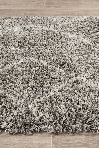 Saffron 44 Grey Runner Rug - MODERN