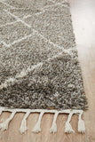 Saffron 44 Grey Rug - MODERN