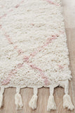 Saffron 44 Pink Runner Rug - MODERN