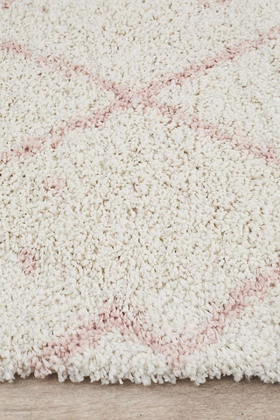 Saffron 44 Pink Rug - MODERN