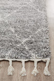 Saffron 44 Silver Runner Rug - MODERN