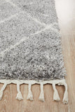 Saffron 44 Silver Rug - MODERN