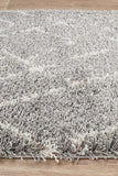 Saffron 55 Silver Runner Rug - MODERN