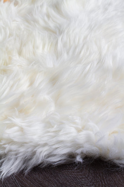 Natural New Zealand Sheep Skin - White - Sheep Skin