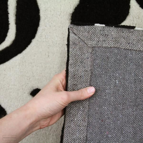 Gold Collection 108 Black Rug