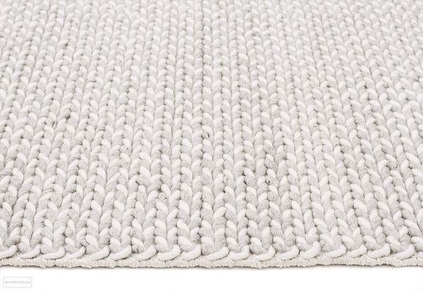 Studio Helena Woven Wool Rug Grey White