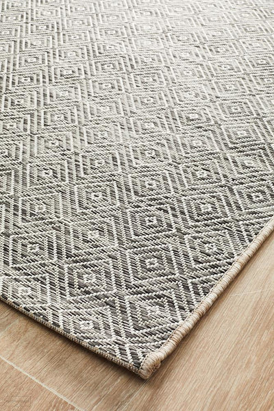 Terrace Clara Diamond Rug Grey - MODERN